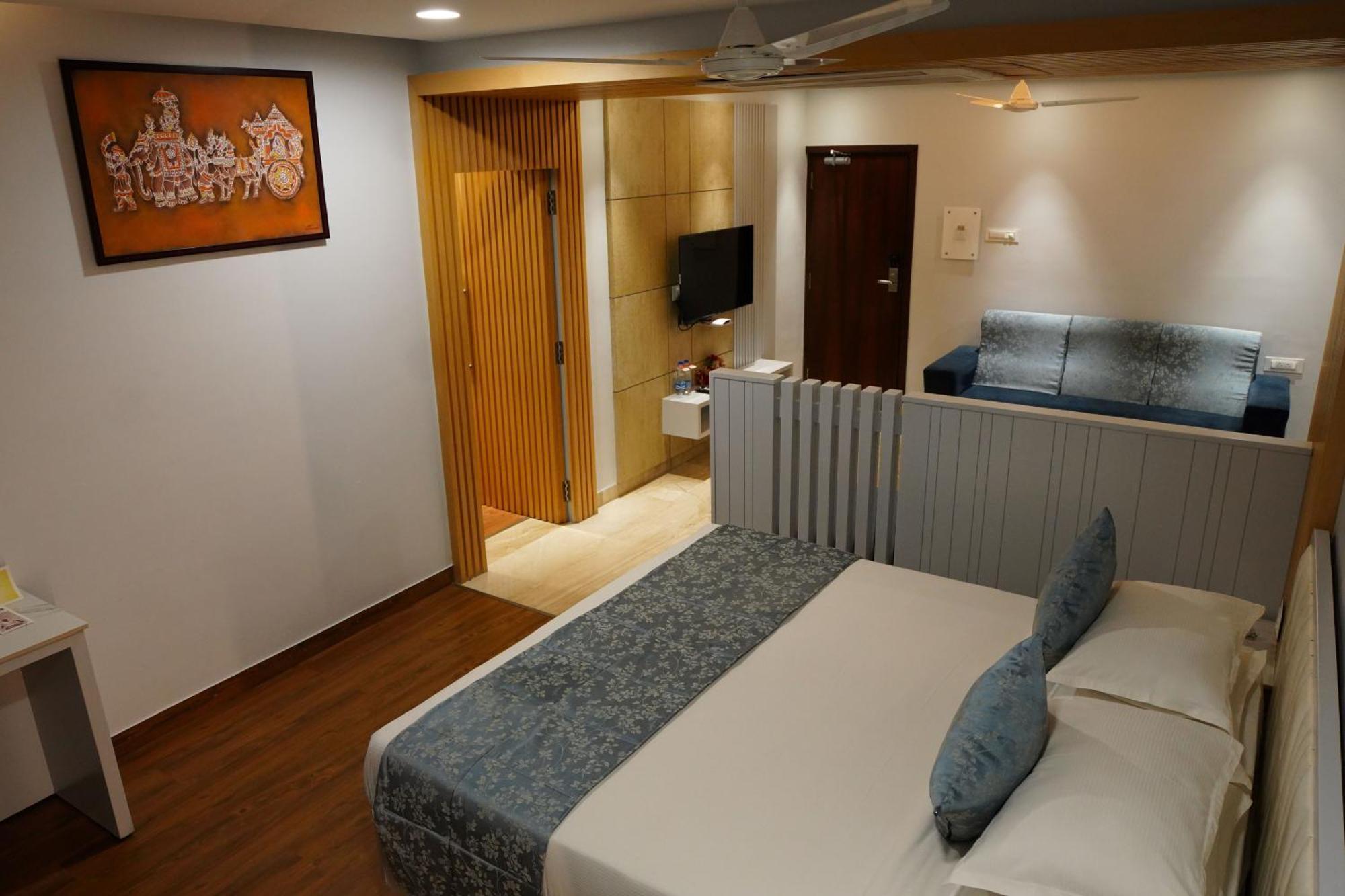 Chola Serviced Apartment Tiruchirappalli Zewnętrze zdjęcie