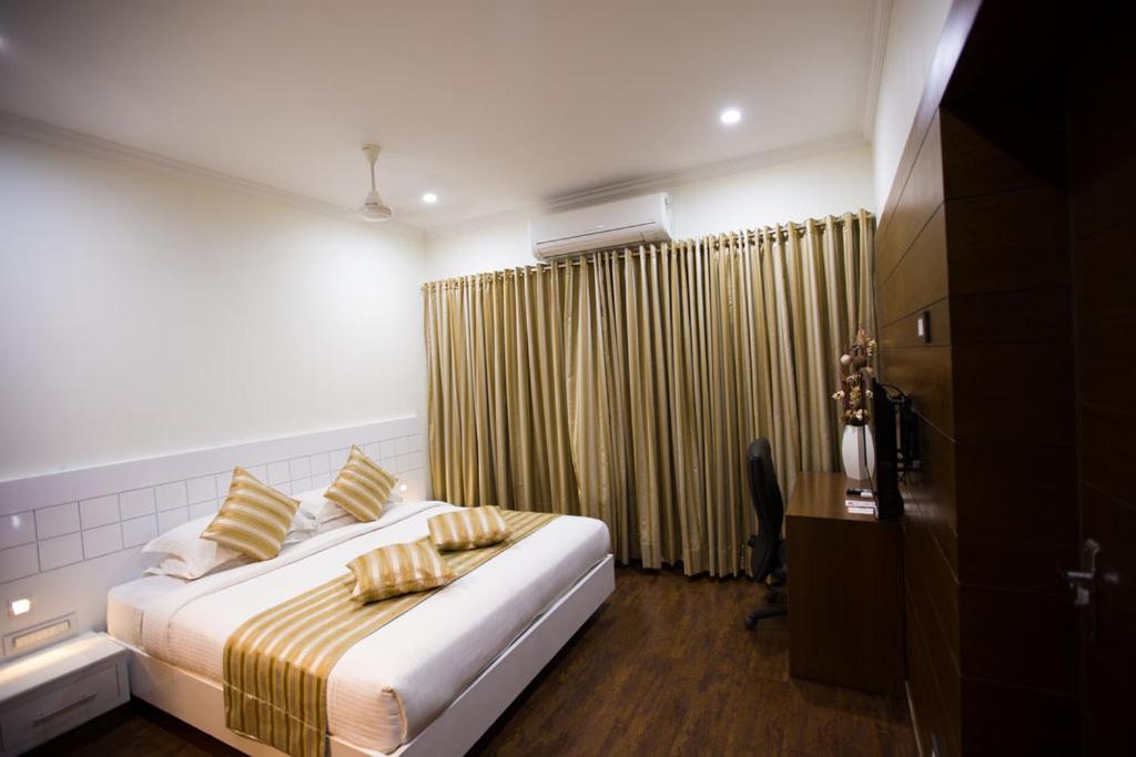 Chola Serviced Apartment Tiruchirappalli Zewnętrze zdjęcie