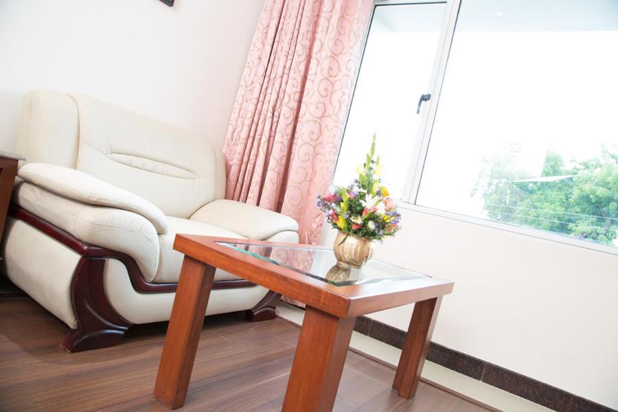 Chola Serviced Apartment Tiruchirappalli Zewnętrze zdjęcie