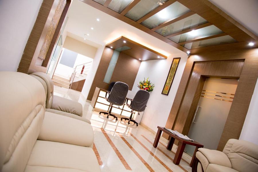 Chola Serviced Apartment Tiruchirappalli Zewnętrze zdjęcie